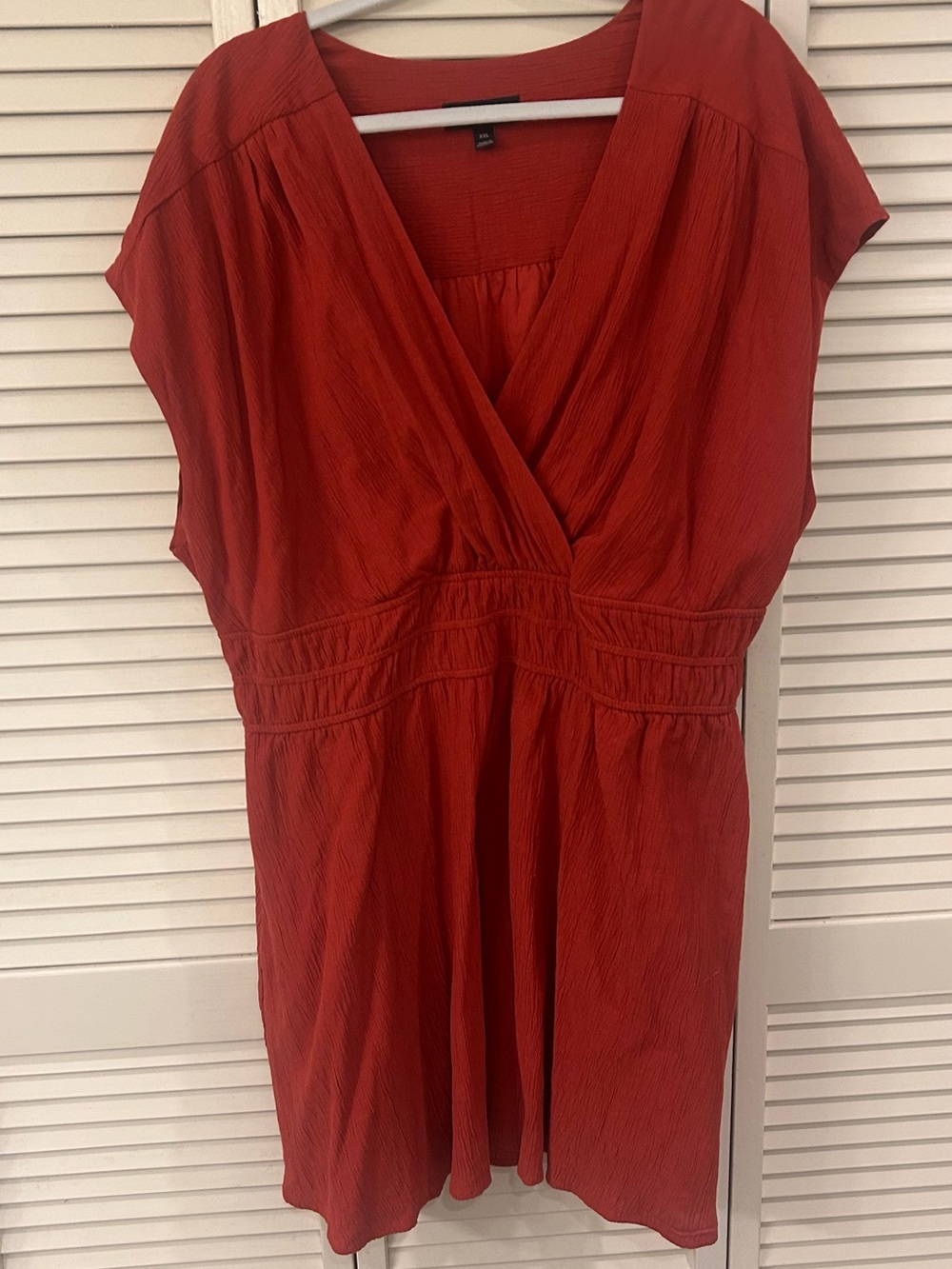 Banana Republic Rust Textured V-Neck Midi Dress